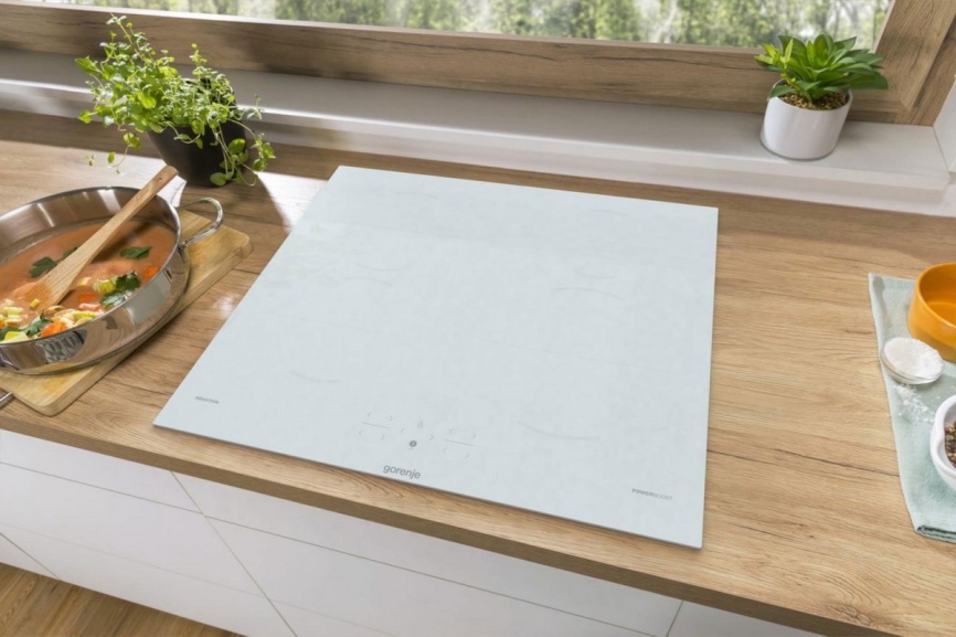 Электрическая варочная панель Gorenje GI6401WSC 59 см, 4 конфорки стеклокерамика, черный фото 10