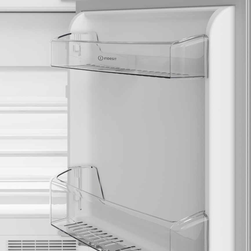 Встраиваемый однокамерный холодильник Indesit IBUD 109 фото 7
